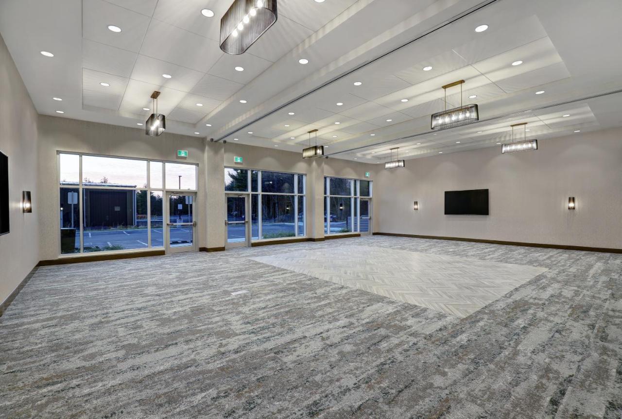 Holiday Inn Express - Kingston West By Ihg Dış mekan fotoğraf