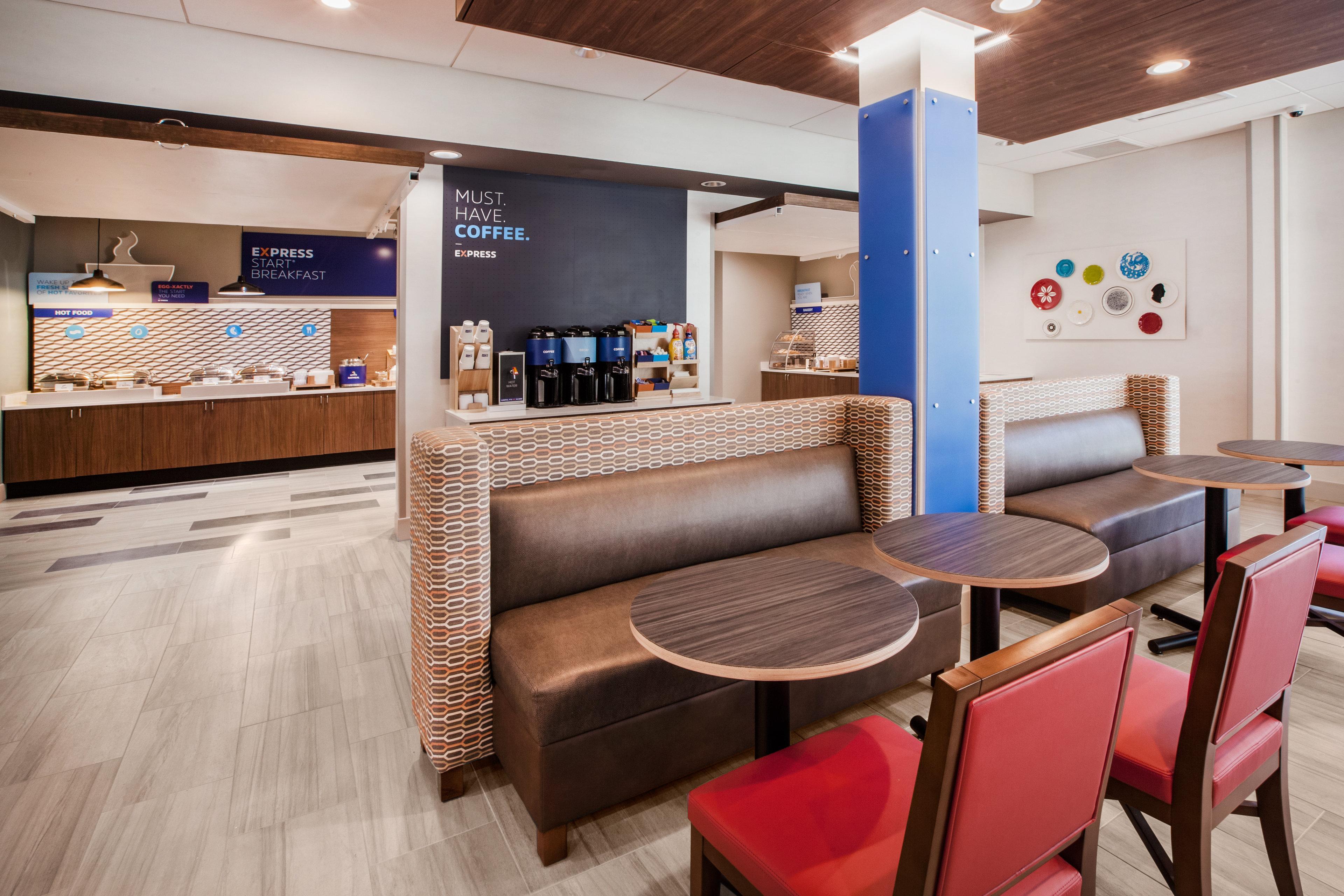 Holiday Inn Express - Kingston West By Ihg Dış mekan fotoğraf