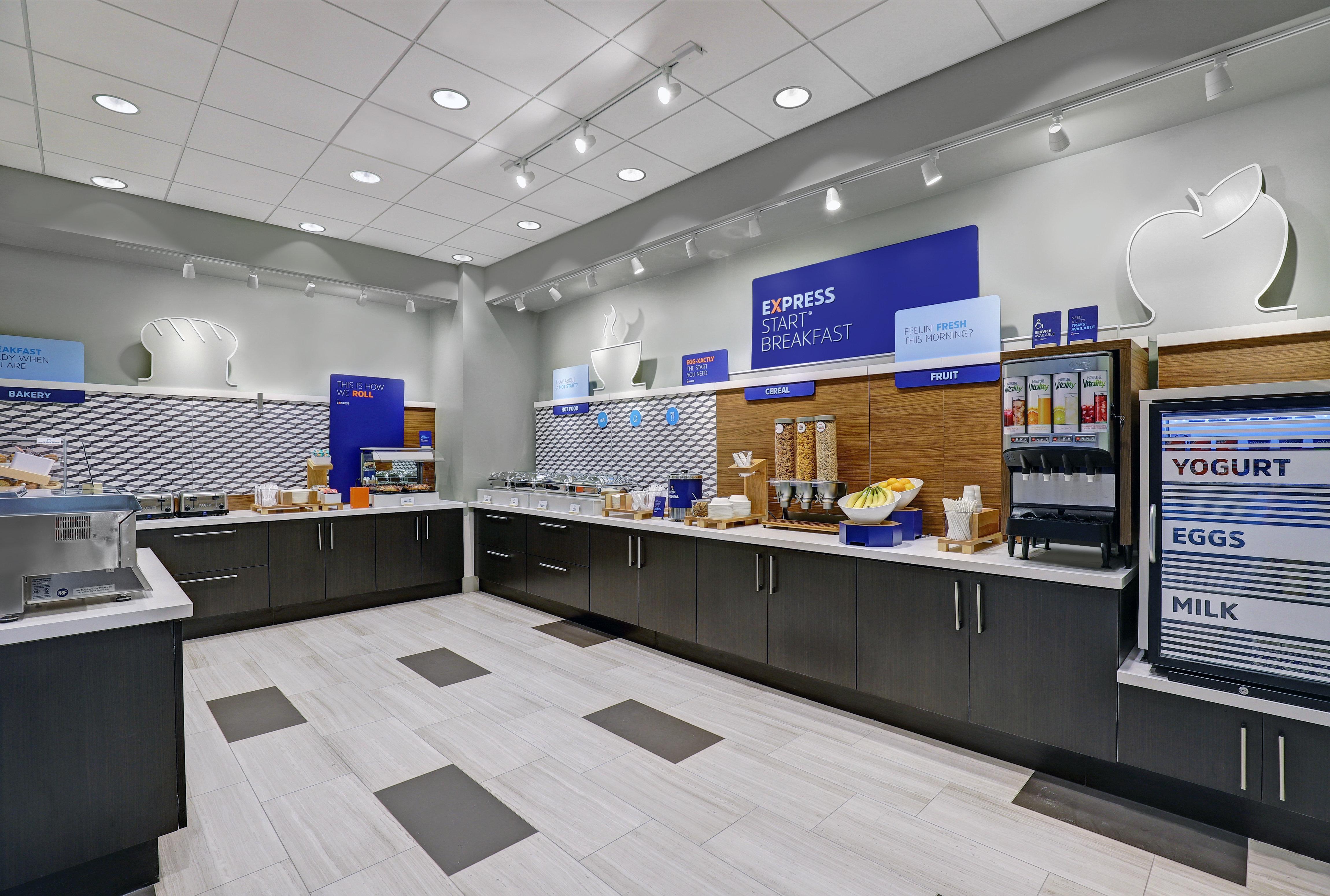 Holiday Inn Express - Kingston West By Ihg Dış mekan fotoğraf