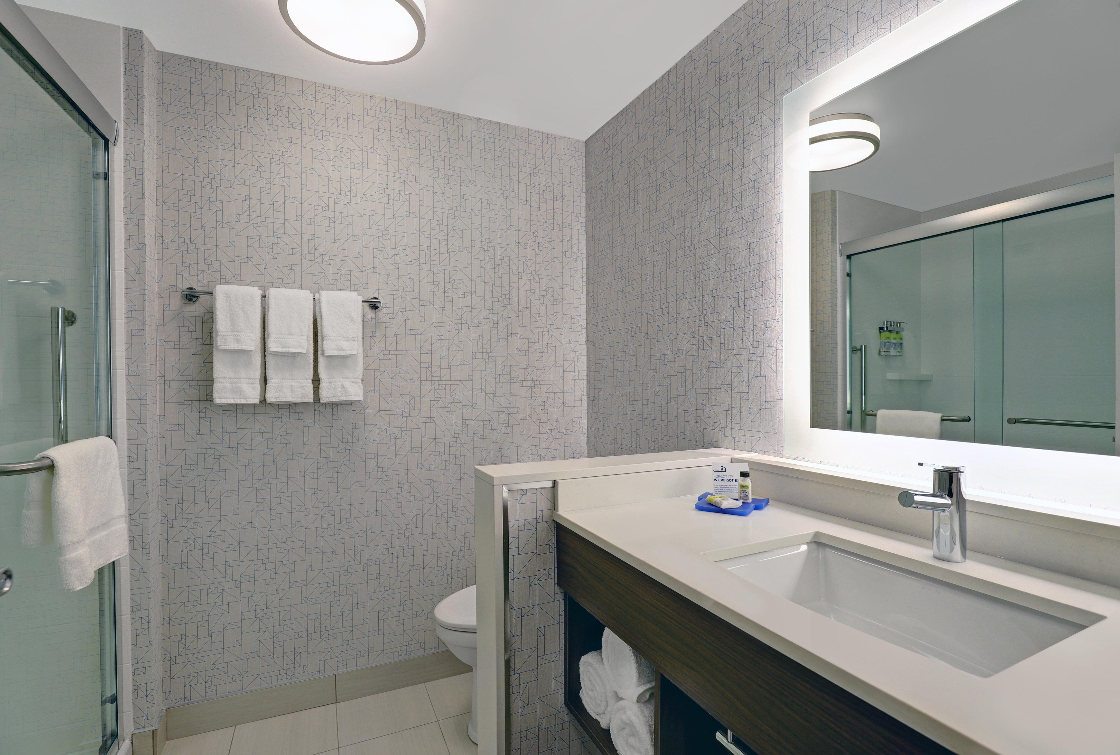 Holiday Inn Express - Kingston West By Ihg Dış mekan fotoğraf